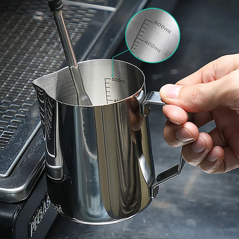 Milchkännchen Edelstahl – Latte Art Pitcher für Barista & Heimgebrauch