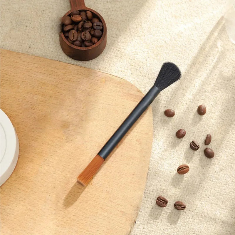Kaffeemaschinen Reinigungsbürste – Barista Werkzeug für Kaffeebar & Mühle