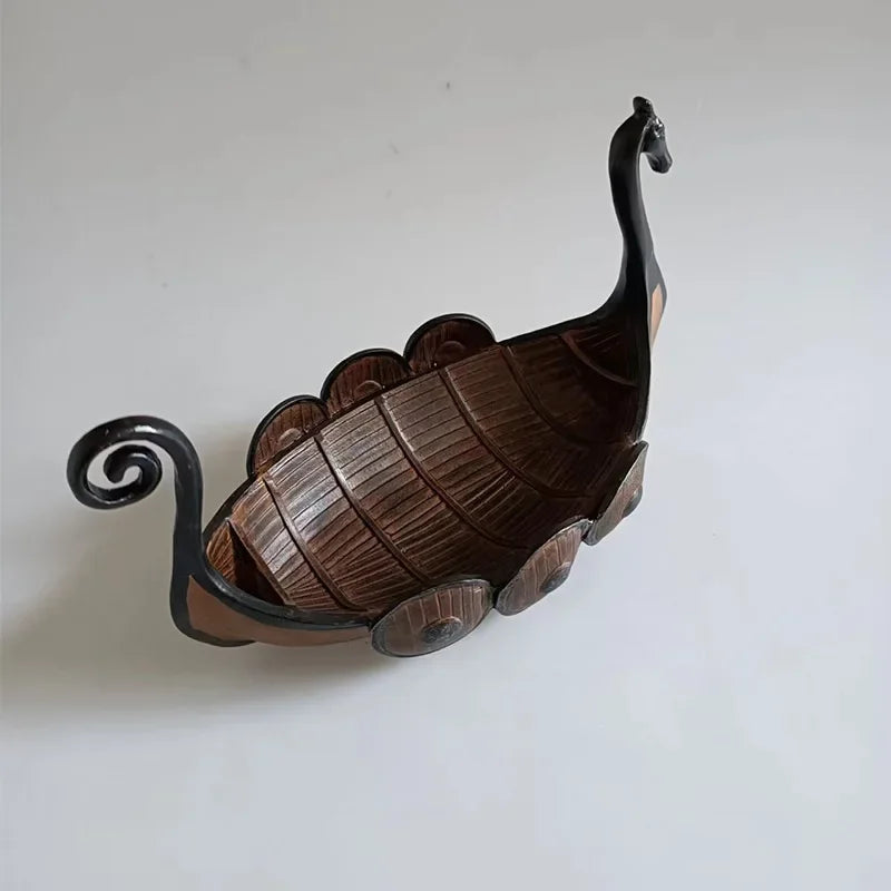 Top selling Nordic retro Viking leader ship pirate ship resin tabletop decoration crafts